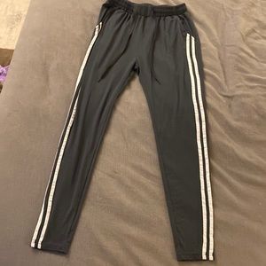 Womens H2Gear track pants sz XL